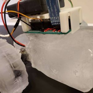 Roboti z ledu by na jiných planetách mohli sami sebe stavět i opravovat