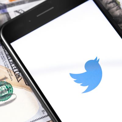 Twitter má novou funkci Super Follow a chystá živé diskuze
