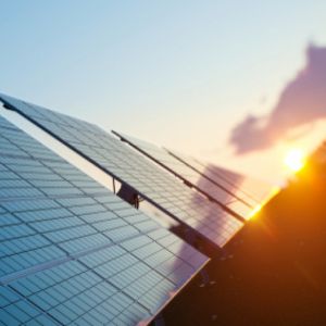Průlomová technologie umožní vyrábět solární energii i v noci