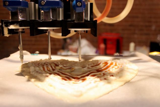Robot dokáže vytisknout 3D pizzu za méně než 5 minut