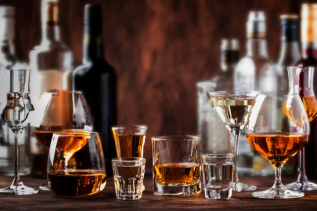 Vědci chtějí zvrátit dopady pití alkoholu pomocí úpravy genů