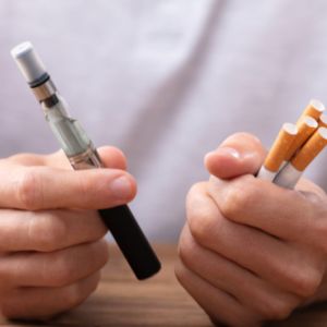 Podle nového výzkumu kouření e-cigaret ničí srdce