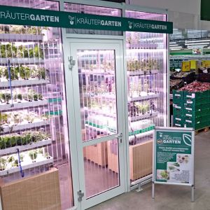 Revoluce v potravinářství. Německý startup chce vertikální minifarmu do každého supermarketu