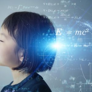 Proč umělá inteligence neumí porozumět ani dětskému chápání každodenní fyziky?