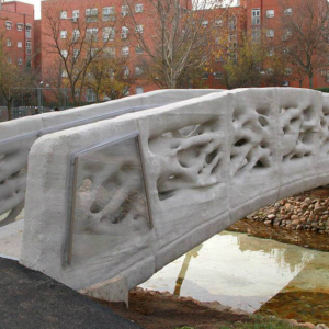 První betonový most na světě z 3D tiskárny