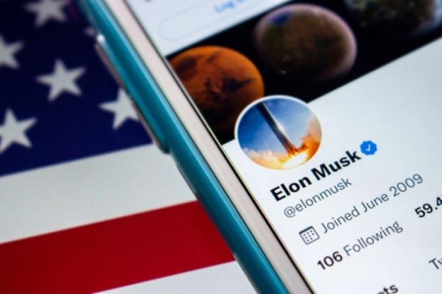 Elon Musk prý bude kouřit trávu na schůzích správní rady Twitteru