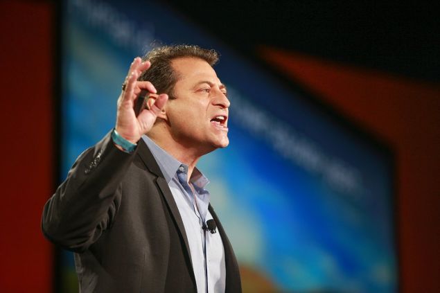 Peter Diamandis o tom, co by mělo být moderním donátorstvím