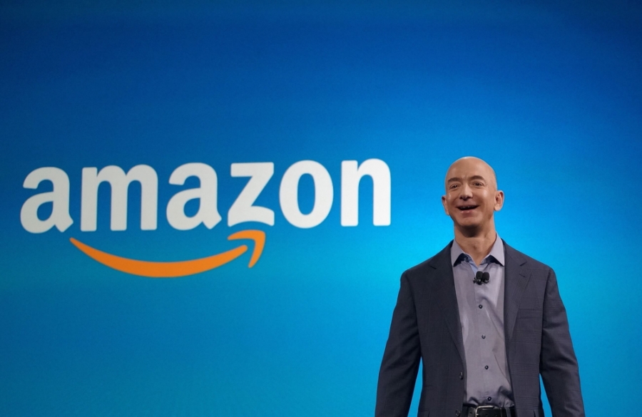 Jeff Bezos Rezignoval Na Místo CEO Amazonu